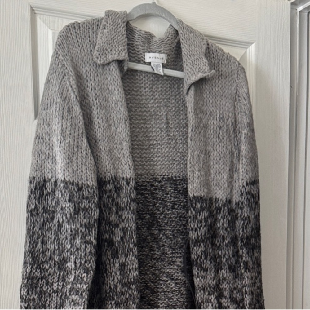Avenue Gray and Black Women's Cardigan